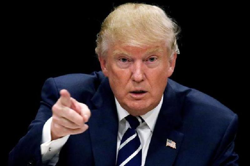 Ahora contra Toyota arremete Trump por producir autos en México a menor costo