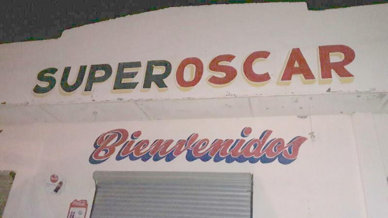 Encapuchado asalta super en la colonia Hacienda la Laja en Piedras Negras