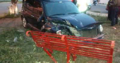 Conductora abandona su vehículo tras provocar accidente en Piedras Negras