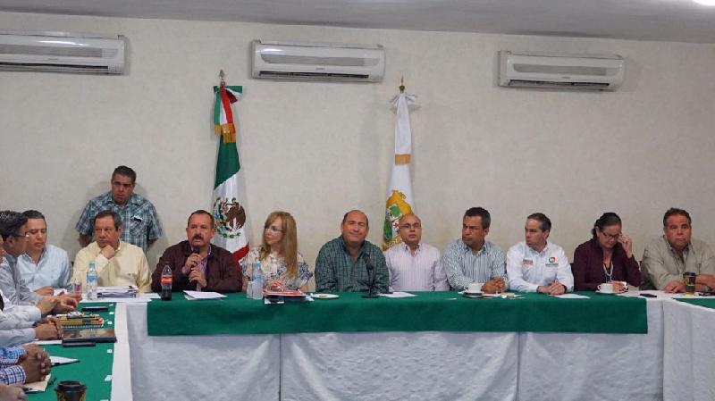Pide RMV no bajar la guardia en materia de seguridad durante reunión en Nueva Rosita