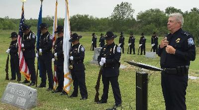 Recuerdan con emotiva ceremonia a oficiales fallecidos en el cumplimiento de su deber