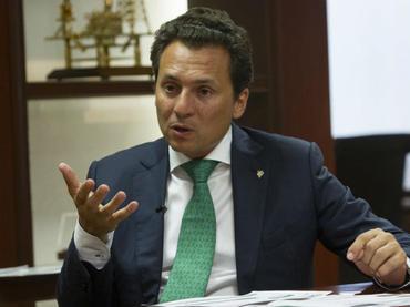Afirman que ex director de Pemex recibió sobornos de Odebrecht