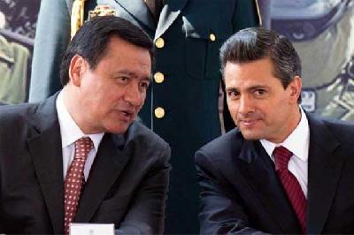 Acusan a ex gobernador de Puebla de espiar a Peña Nieto y Osorio Chong