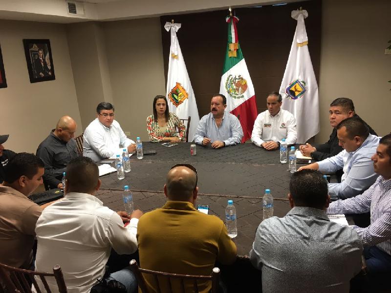 Sostienen mandos policiales y secretario de gobierno reunión de seguridad con Sonia Villarreal