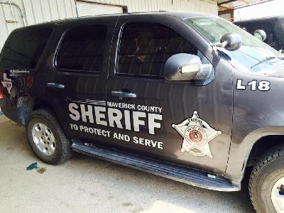 Realizan operativo en el condado de Maverick para detectar autos abandonados