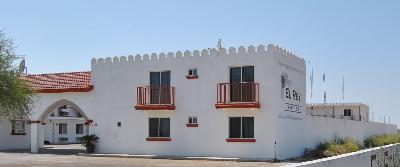 Con cuchillo en mano, solitario ladrón asalta hotel en Morelos