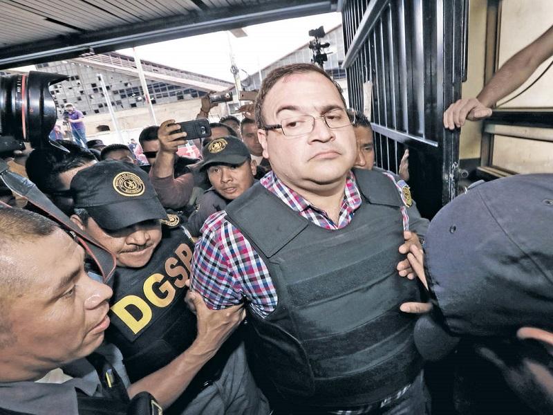 Javier Duarte impugna sentencia de nueve años y multa de 58 mil pesos