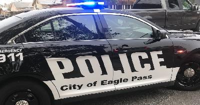 Arrestan a joven que asaltó una tienda de conveniencia en Eagle Pass