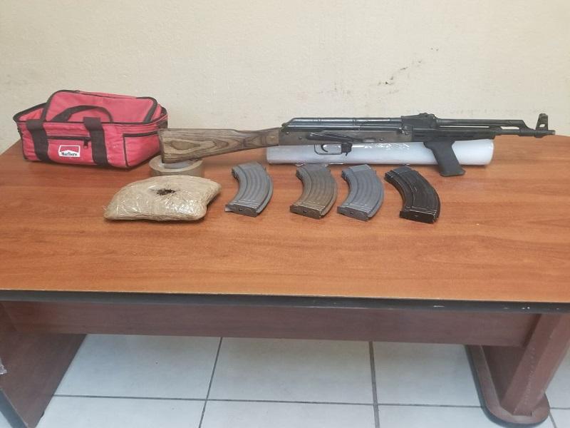 Consignan a la PGR a detenidos con heroína y cuerno de chivo en Guerrero