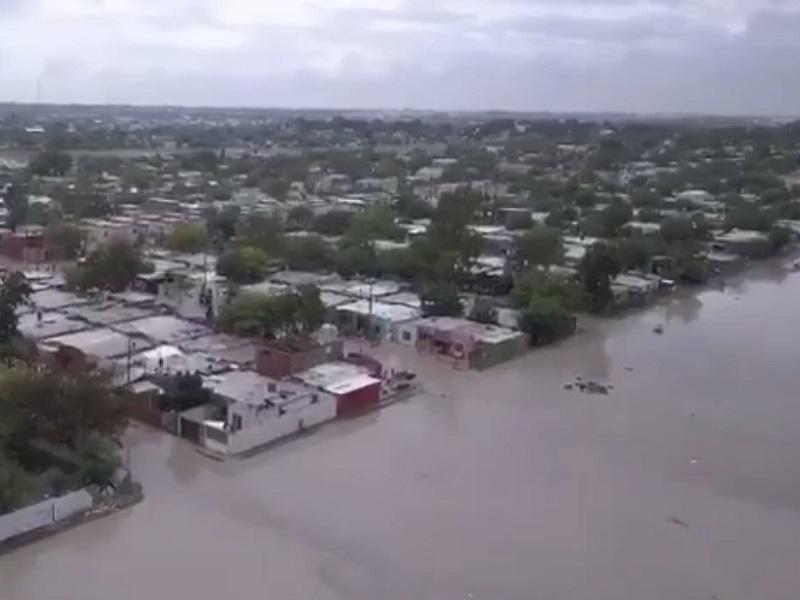 Se revienta bordo norte e inunda varias colonias en Piedras Negras. (video)