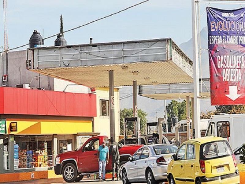 Elemento de Fuerza Coahuila fraguó asalto a gasolinera en Saltillo, se llevó 100 mil pesos