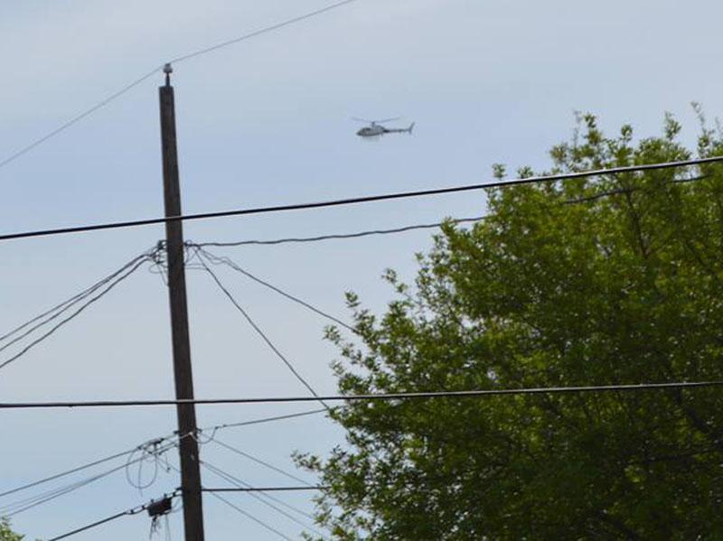 Con un helicóptero buscan a indocumentos en zonas residenciales de Eagle Pass
