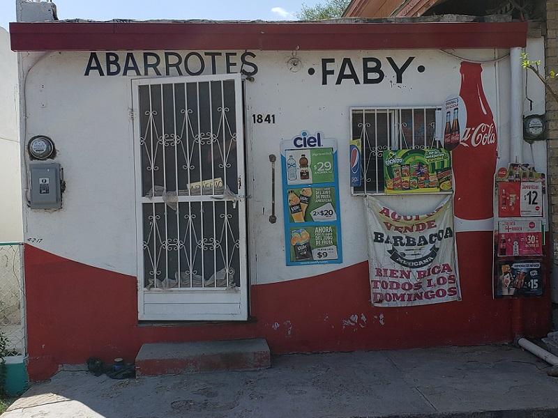 Solitario sujeto asaltó pequeña tienda de abarrotes en Piedras Negras. (video)