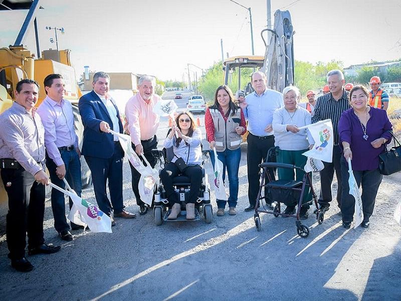 Alcalde pone en marcha la rehabilitación de 13 calles de la colonia Los Montes