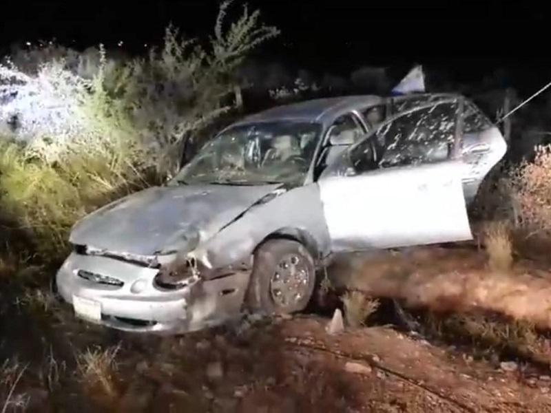 Vuelca familia sobre la carretera Piedras Negras-Acuña, resultaron con lesiones leves