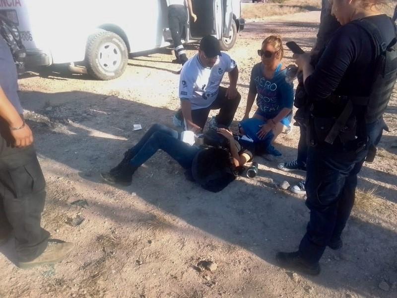 Dos lesionados dejó volcadura en la carretera Acuña-Jiménez