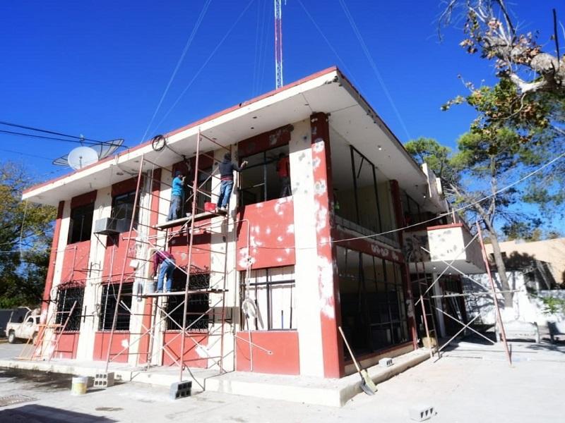 Hasta cuatro semanas tardará reparación de la Presidencia Municipal de Villa Unión