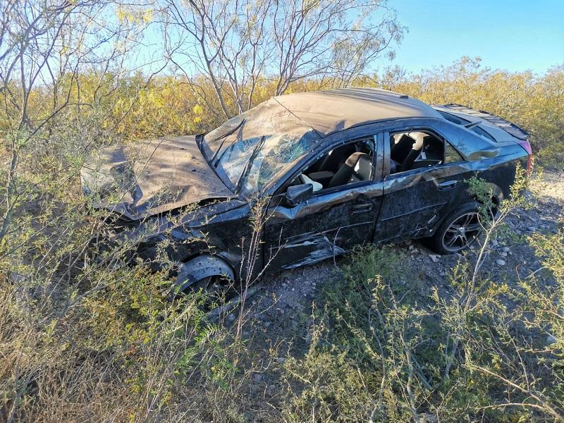 Abandona vehículo tras provocar una volcadura en Piedras Negras