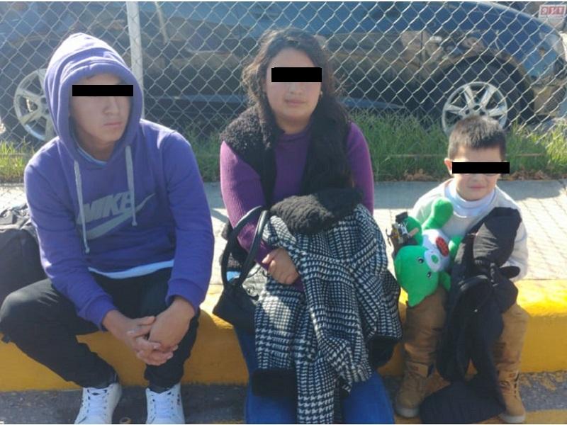 Detectan en Puente Dos a pareja de ecuatorianos con documentos apócrifos y un menor que no es su hijo. (video)