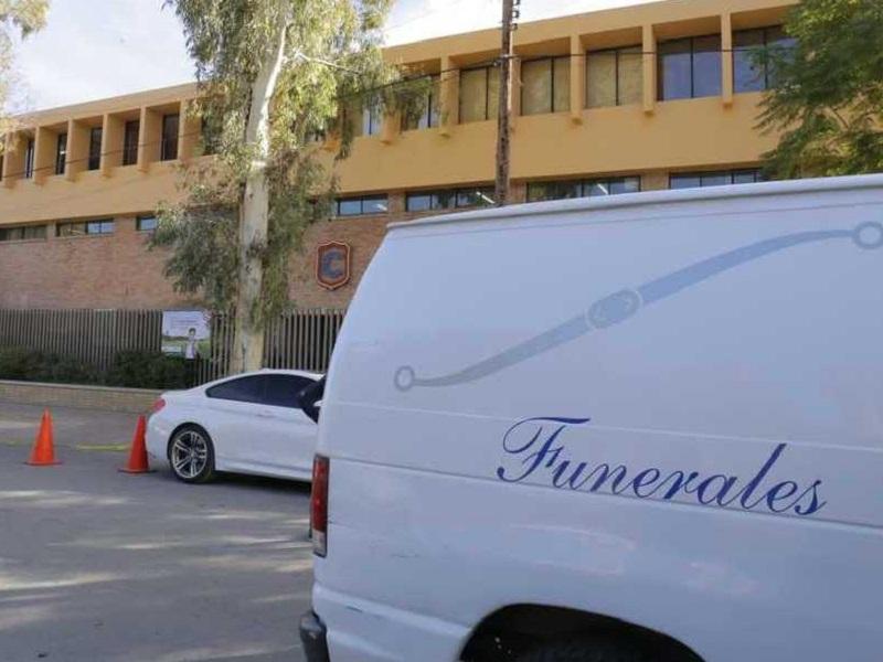 Realizan funerales de niño que disparó en colegio de Torreón y la maestra que asesinó