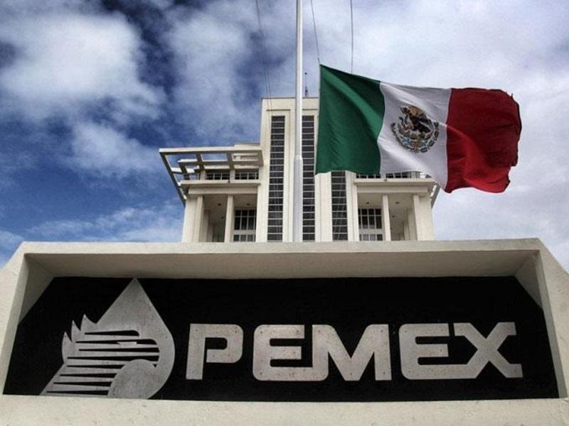 Inhabilitan por 10 años a funcionario de Pemex involucrado en la Estafa Maestra