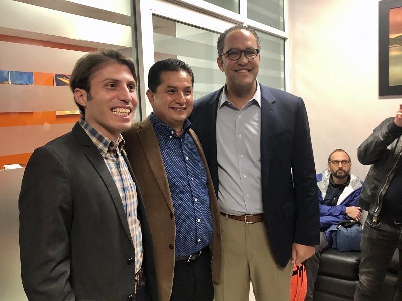 Alcalde de Acuña solicita apoyo al congresista Will Hurd para agilizar cruce a Del Río