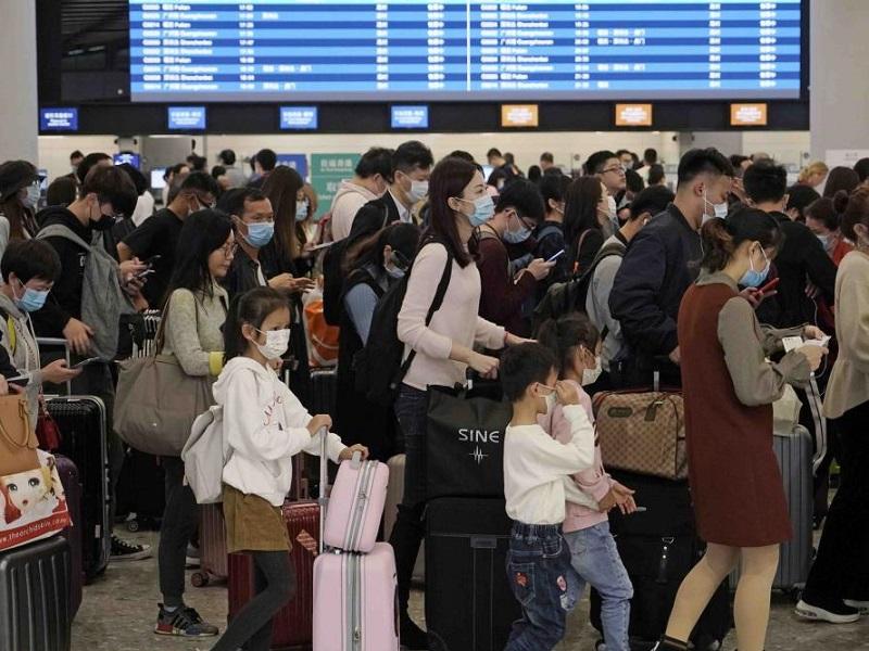 Aumenta a 56 n&uacute;mero de muertos por coronavirus en China y casi dos mil contagiados