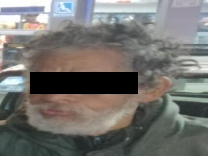 Indigente armado con un martillo intent&oacute; asaltar una tienda de conveniencia en Piedras Negras