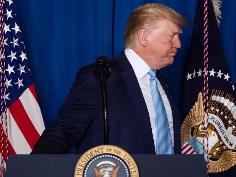 Despotrica Trump por acusaciones sobre Rusia y dice que Nancy Pelosi es una persona horrorosa
