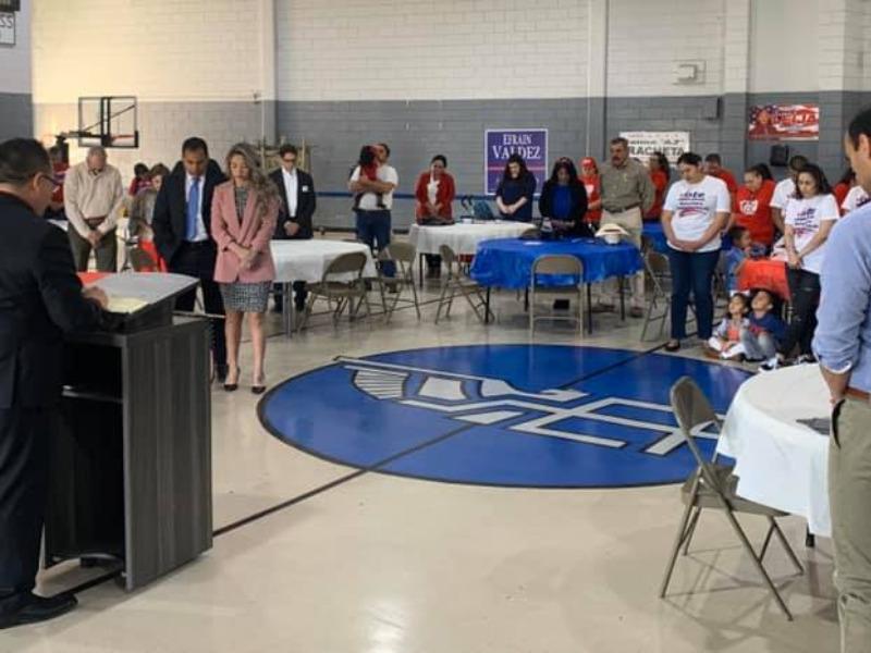 Piden a la poblaci&oacute;n participar en el voto anticipado que inicia este martes en el condado de Maverick