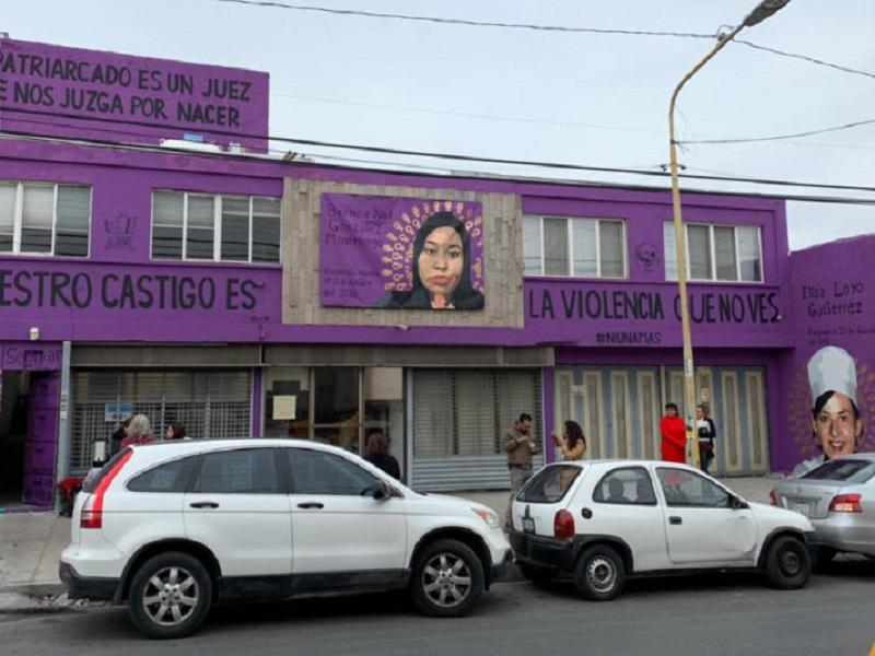 Alcalde de Saltillo sanciona a mujer por mural contra el feminicidio en su casa, una es nigropetense