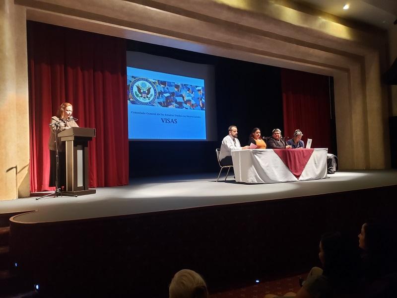 Acudieron más de 100 a sesión informativa del consulado americano en Nuevo Laredo (video)