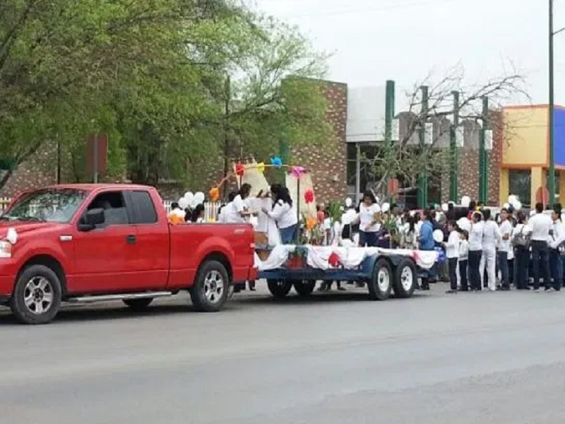 Invitan a la marcha por la familia en Piedras Negras (video)