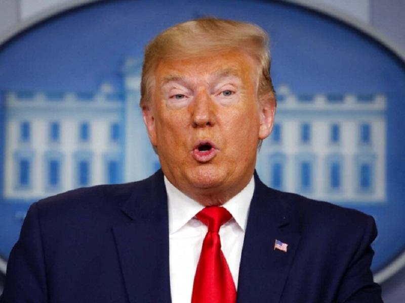 Podr&iacute;a Trump cerrar la frontera con M&eacute;xico para frenar coronavirus