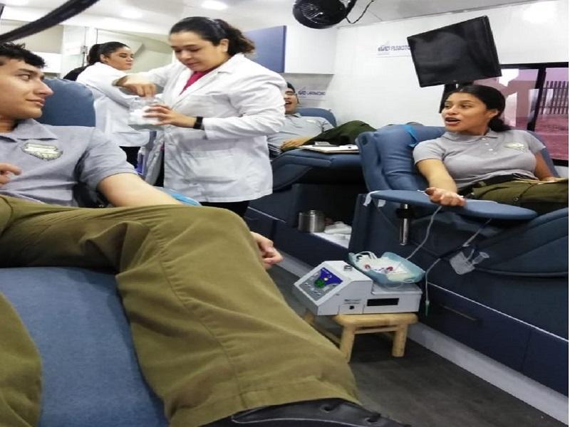 Lleva Banco de Sangre campa&ntilde;a de donaci&oacute;n a la prepa militarizada de Piedras Negras