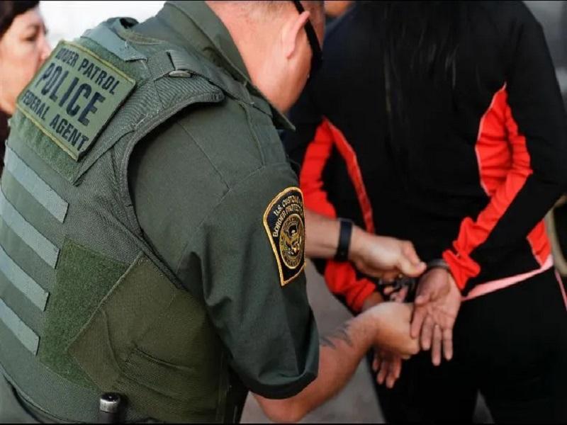 Avala Trump almacenamiento de ADN de migrantes