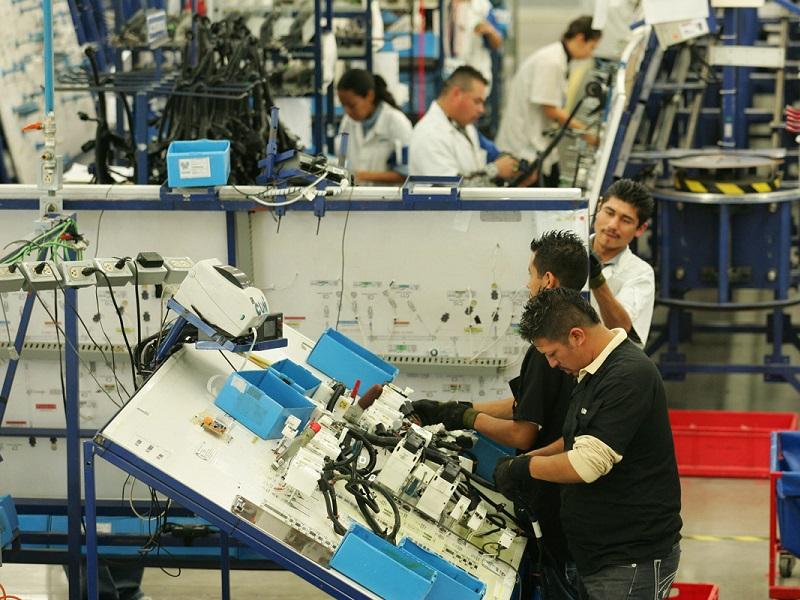 Hay en Coahuila 6 mil vacantes de empleo, y también oportunidades en EU Canadá y Alemania