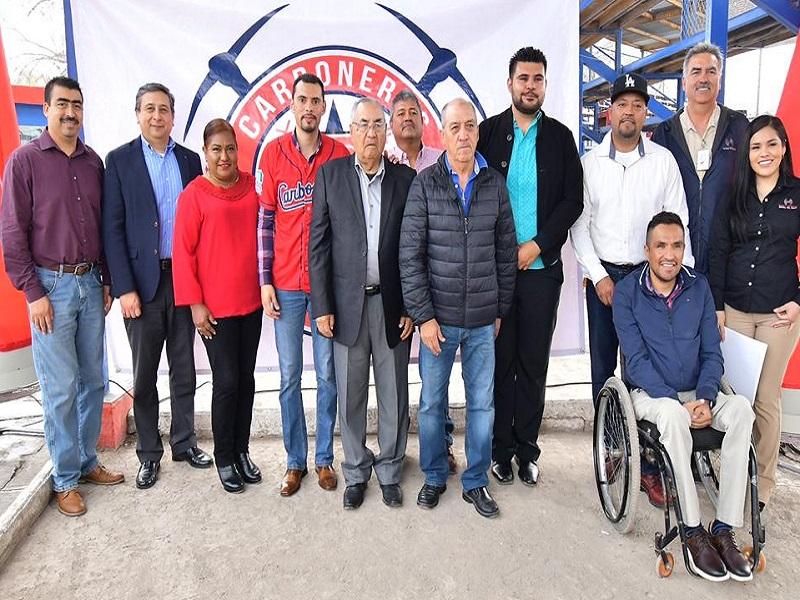 Entregan estadio Eliseo Mendoza Berrueto de Nava en comodato a Minera del Norte