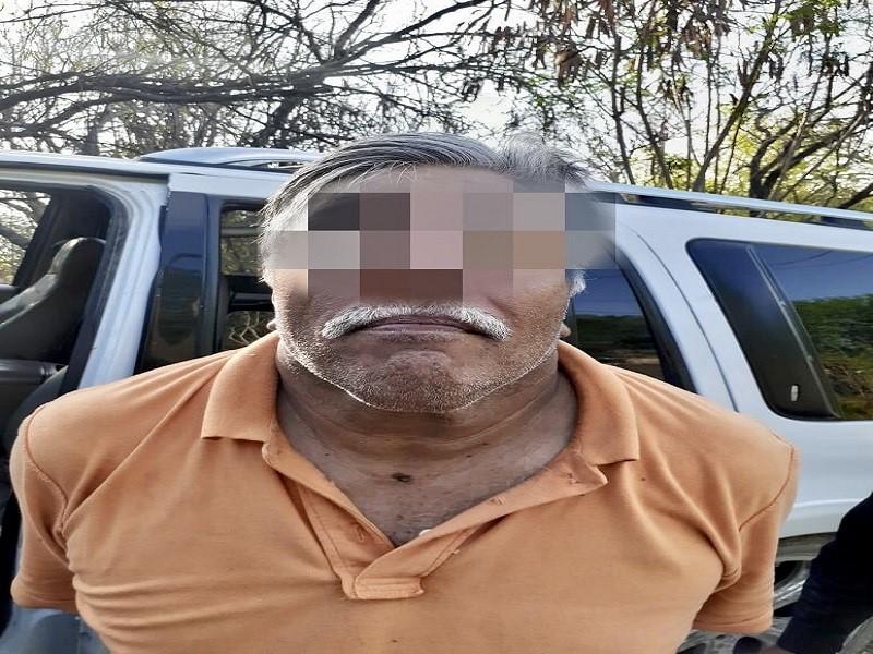 Detienen a presunto acosador de menores en Acuña