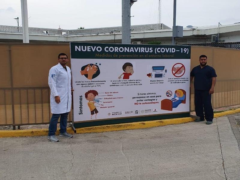 Instalan mantas informativas sobre coronavirus en puentes internacionales de Piedras Negras