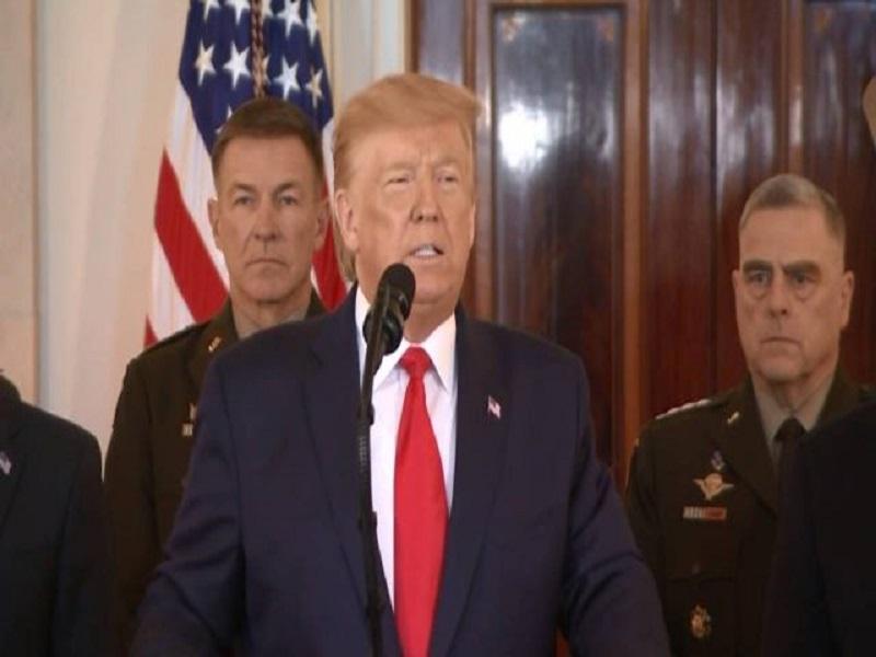 Plantea Trump imponer toque de queda en zonas m&aacute;s afectadas por coronavirus; pandemia podr&iacute;a extenderse hasta julio o agosto