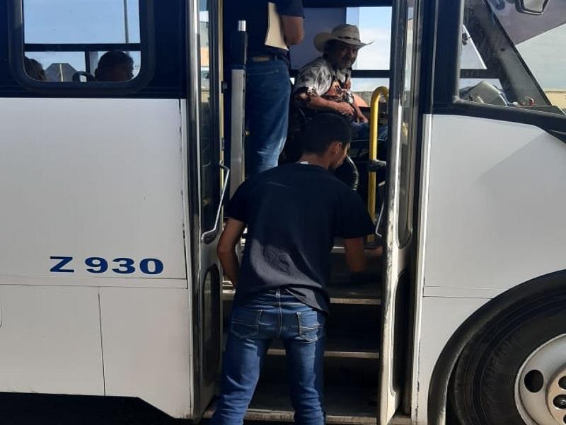 Realizan labores de higiene en transporte urbano de Piedras Negras por el coronavirus  