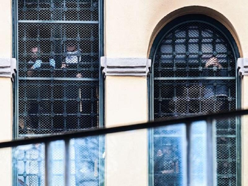 Italia rompe r&eacute;cord con 475 muertos por coronavirus en un d&iacute;a