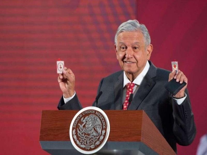 Detente enemigo, que el coraz&oacute;n de Jes&uacute;s est&aacute; conmigo, dice AMLO a coronavirus
