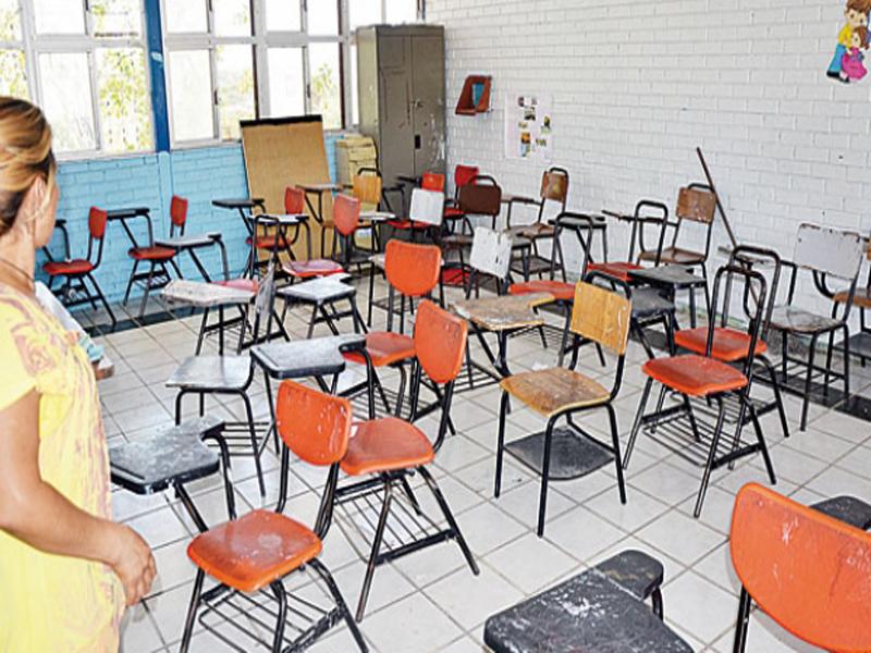 S&oacute;lo tres escuelas resguardaron sus equipos de valor en la bodega de la SEDU