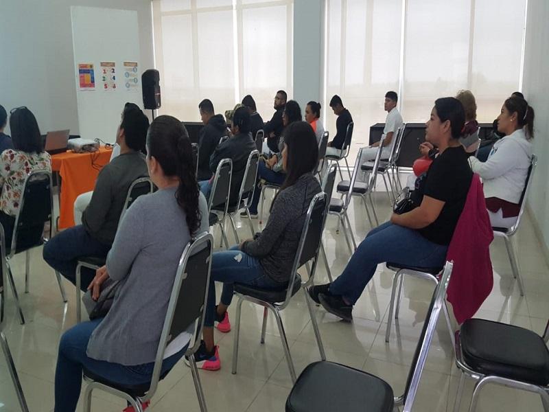 Capacitan a personal de Salud que implementar&aacute; 4 filtros por COVID-19 en Acu&ntilde;a