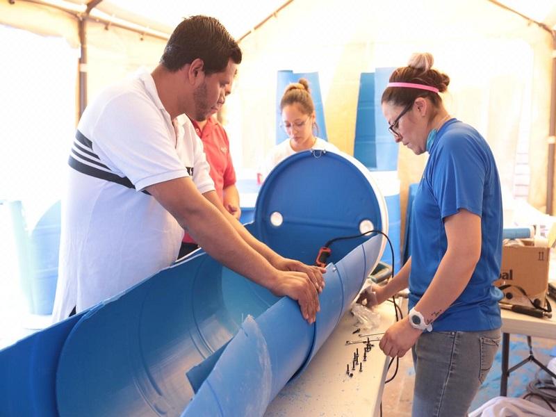 Fabrica Coahuila c&aacute;psulas de aislamiento para trasladar pacientes con COVID-19