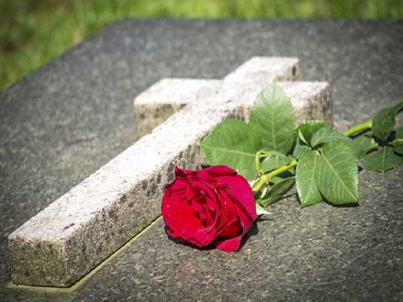 Funerarias no permiten m&aacute;s de diez personas en capillas de velaci&oacute;n
