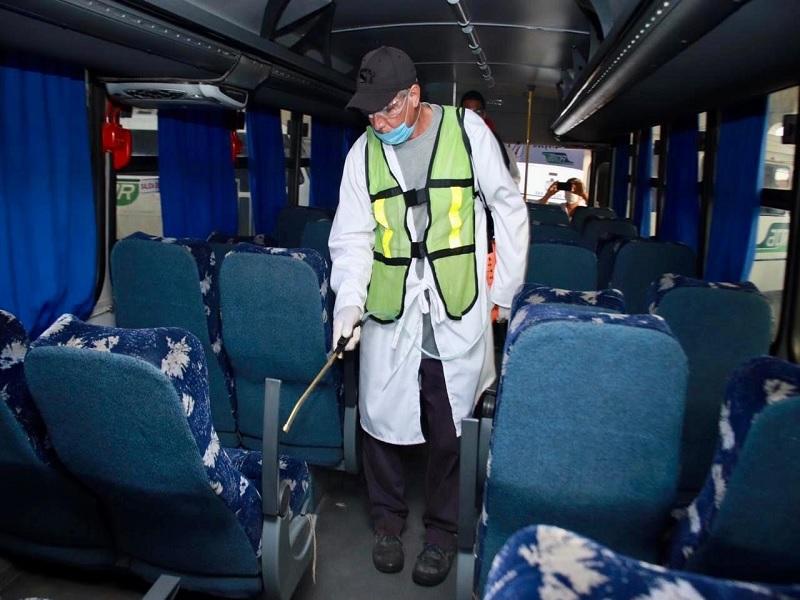 Serán permanentes operativos de sanitización en el transporte público de Nueva Rosita