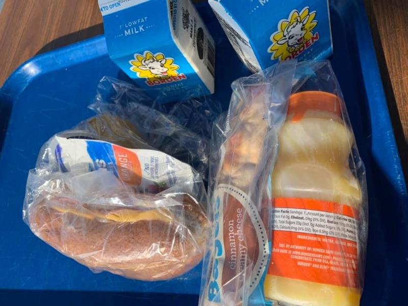 Tambi&eacute;n los fines de semana el Distrito Escolar distribuir&aacute; comidas a los menores de 18 a&ntilde;os 